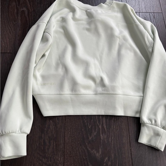 Lululemon softstreme Sweatshirt - Picture 4 of 8